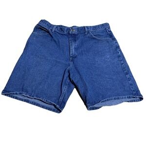 Wrangler Denim Shorts/ Men's (40x10) Blue Med. Wash Relaxed Fit Stretch‎